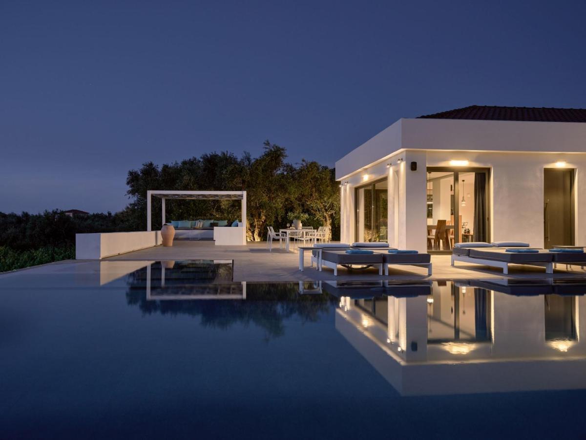 Drallos Luxury Villa アリカナス エクステリア 写真